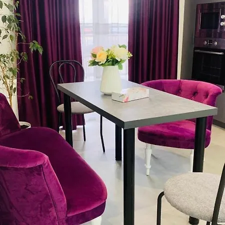 Apartment 3 кім в новобудові , городоцька , шевченка , центр , жд *