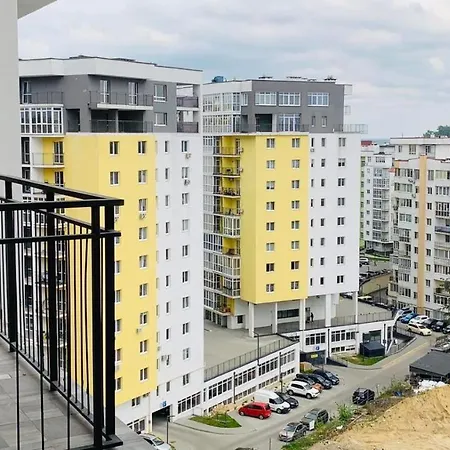3 кім в новобудові , городоцька , шевченка , центр , жд Apartmán